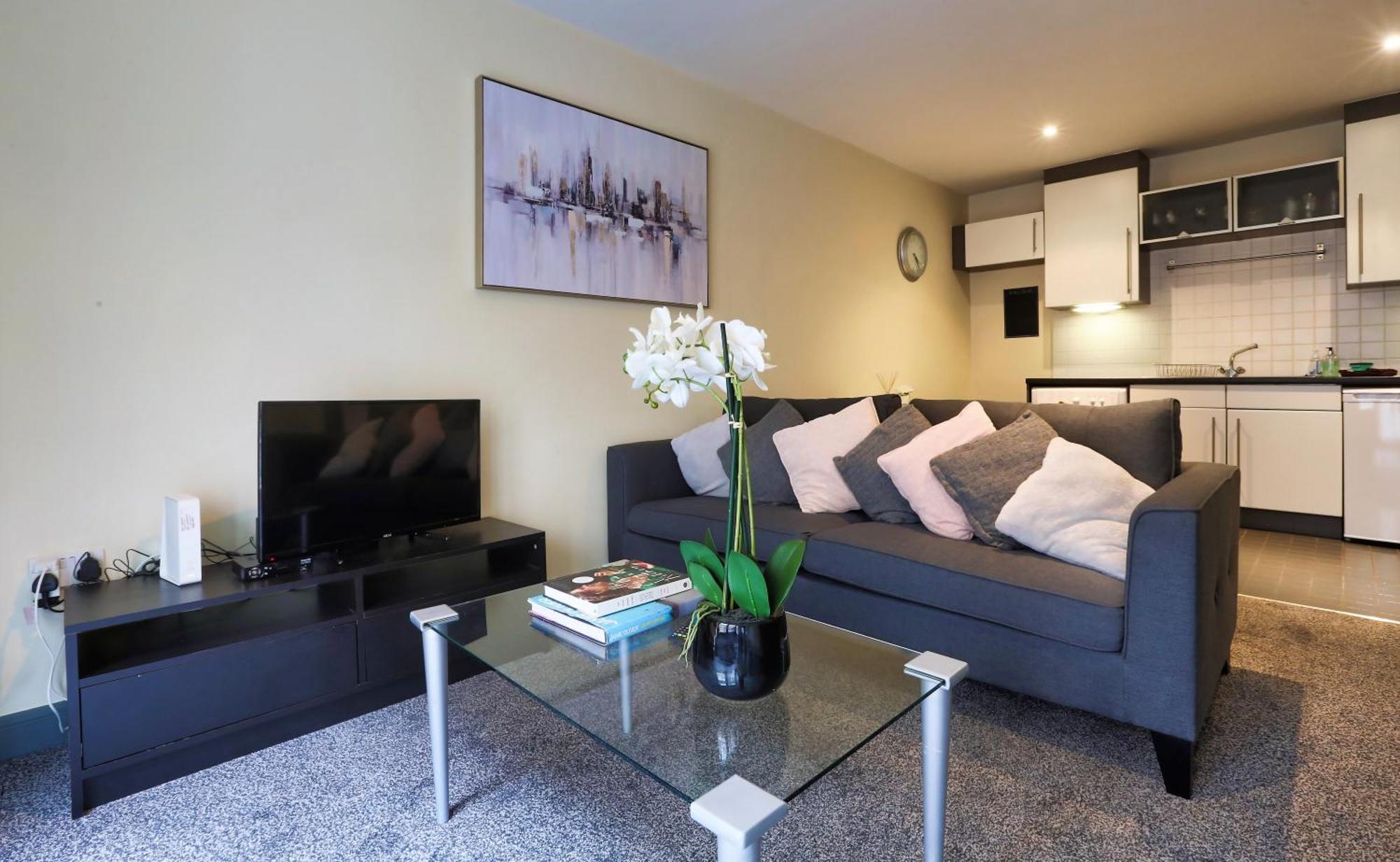 Lovely One Bed In Hip End Of Temple Bar